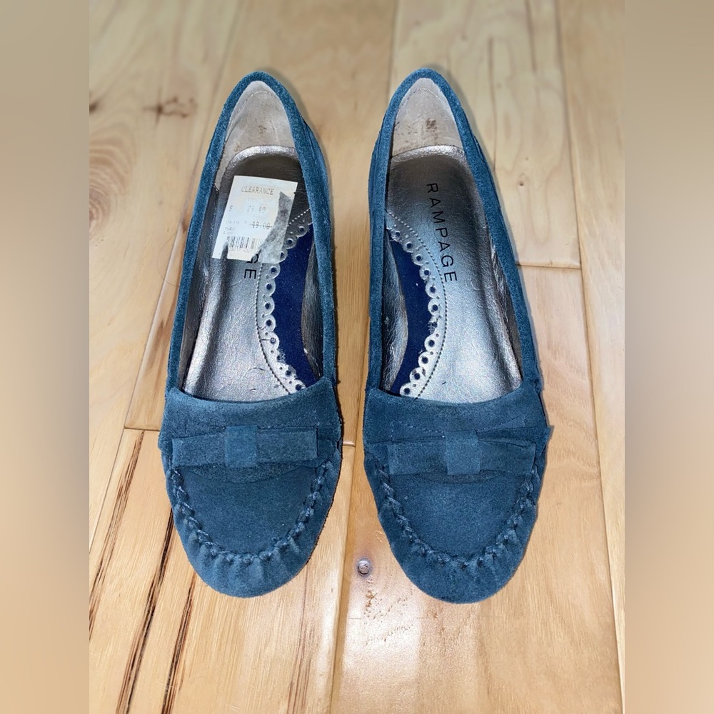 Vintage blue suede leather shoes size 7.5 “Theo” NWT